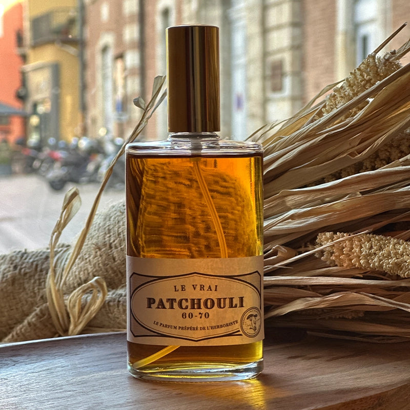 Herboristerie-moderne-Patchouli-parfum-60-70-2.webp