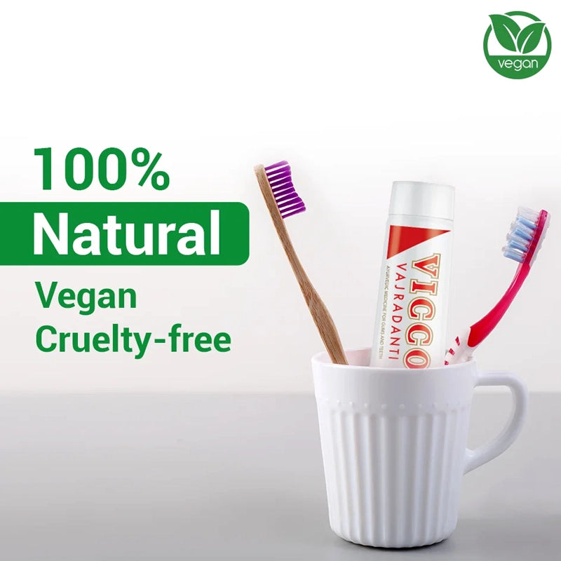 Vicco-Dentifrice-Vajradanti-Ayurvedique-1.webp