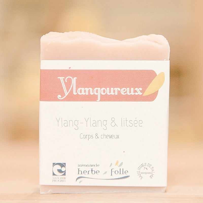 herbe-folle-ylangoureux-savon.webp